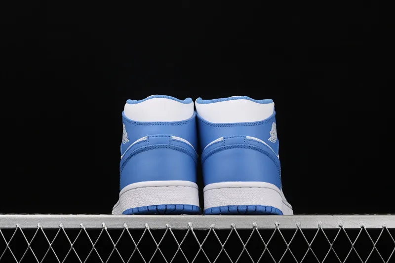 All categories Air Jordan Jordan series basketball shoes Air Jordan 1 Mid Air Jordan 1 Mid AJ1 Joe 1 white and blue 554724-106